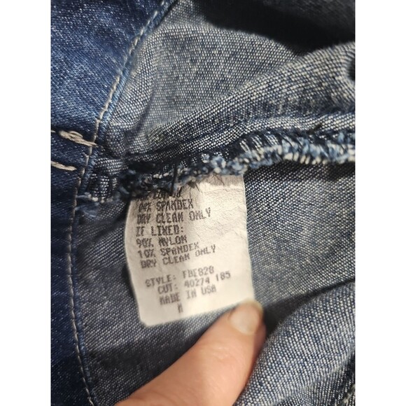 VTG Baby Phat Embroidered Cat Logo Denim Blue Jean Jacket Size M Dark Wash - Picture 8 of 9